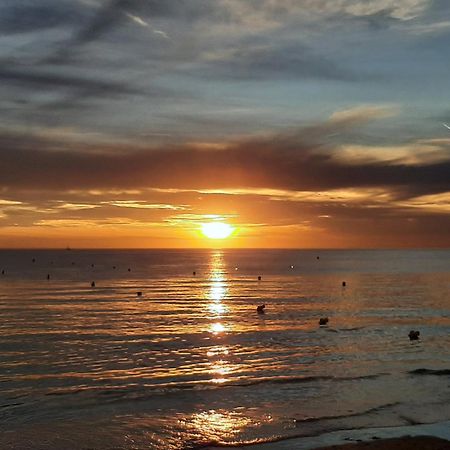 La Mer, La Plage, Le Sable Boulogne-sur-Mer Buitenkant foto