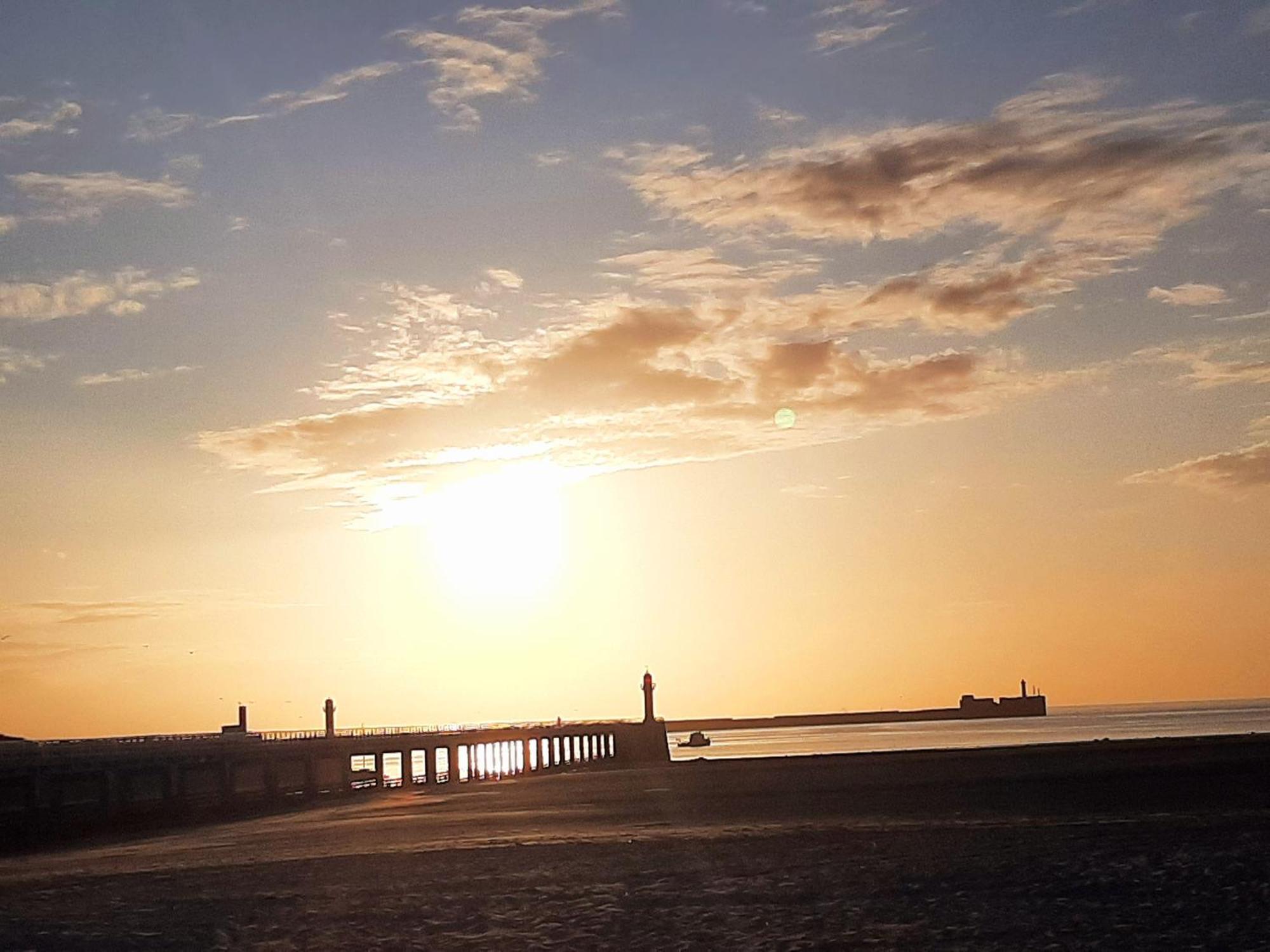 La Mer, La Plage, Le Sable Boulogne-sur-Mer Buitenkant foto
